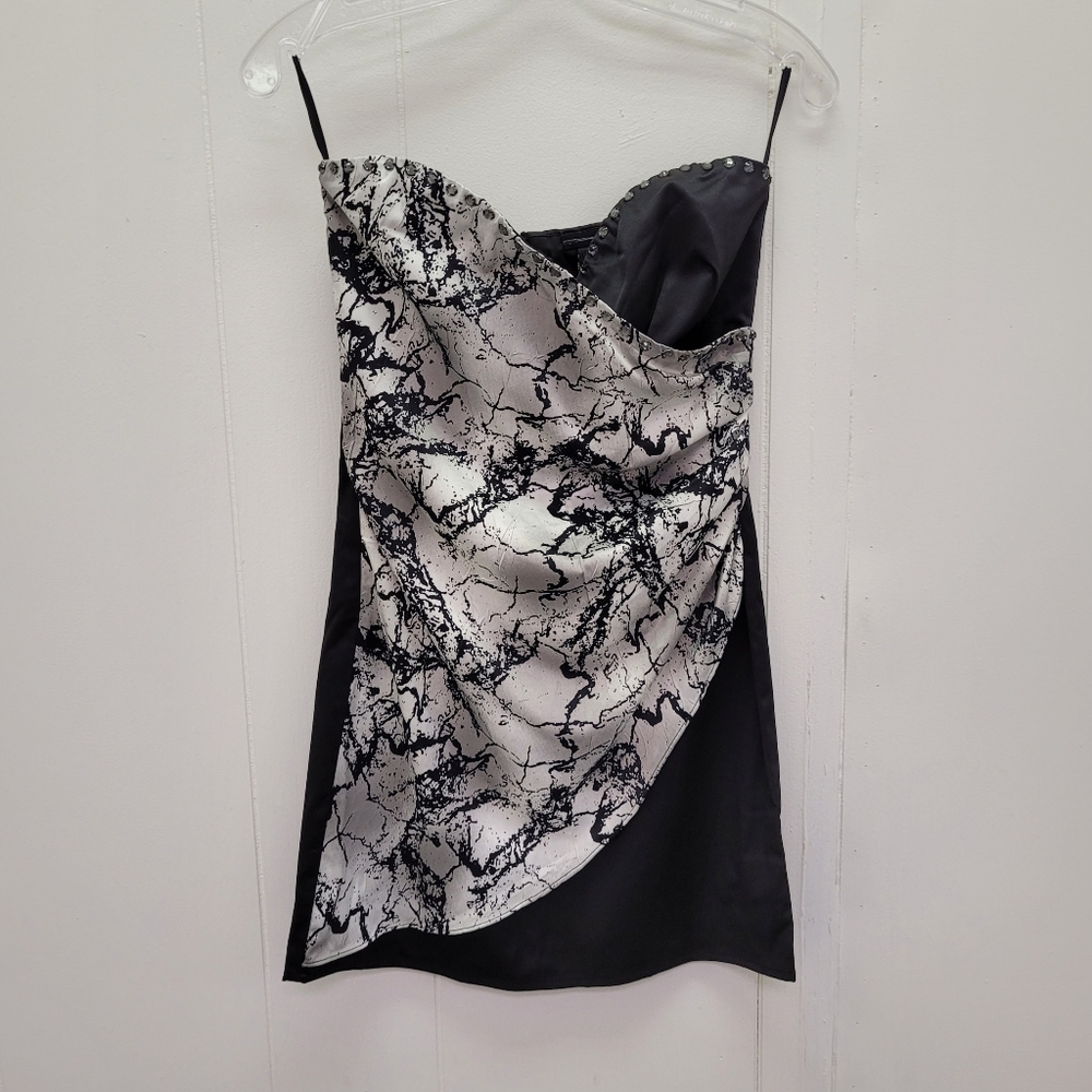 Divided by H & M Marble Strapless Mini Dress